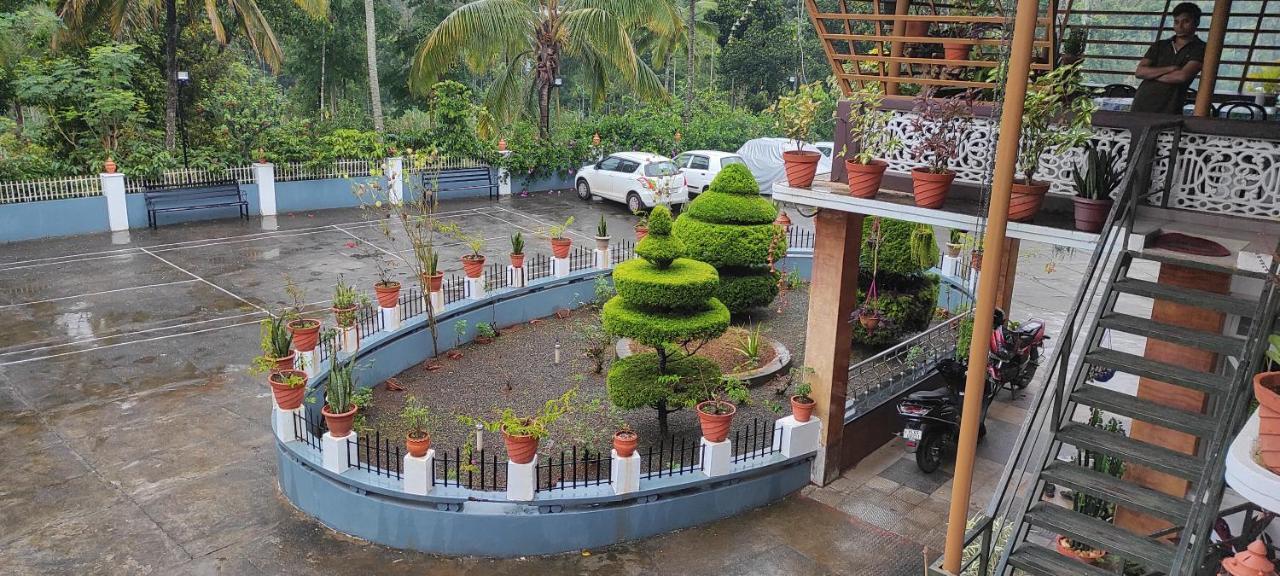 Pepper Valley Resort Kalpetta Exterior photo