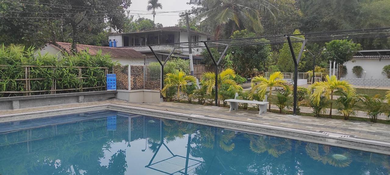 Pepper Valley Resort Kalpetta Exterior photo